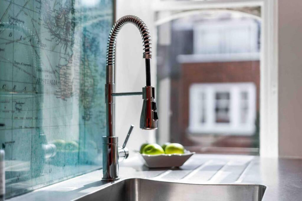 Luxury Apartment In Belsize Park Лондон Екстериор снимка