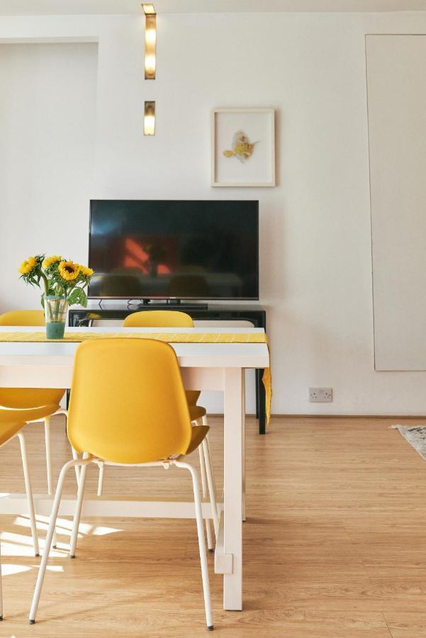 Luxury Apartment In Belsize Park Лондон Екстериор снимка