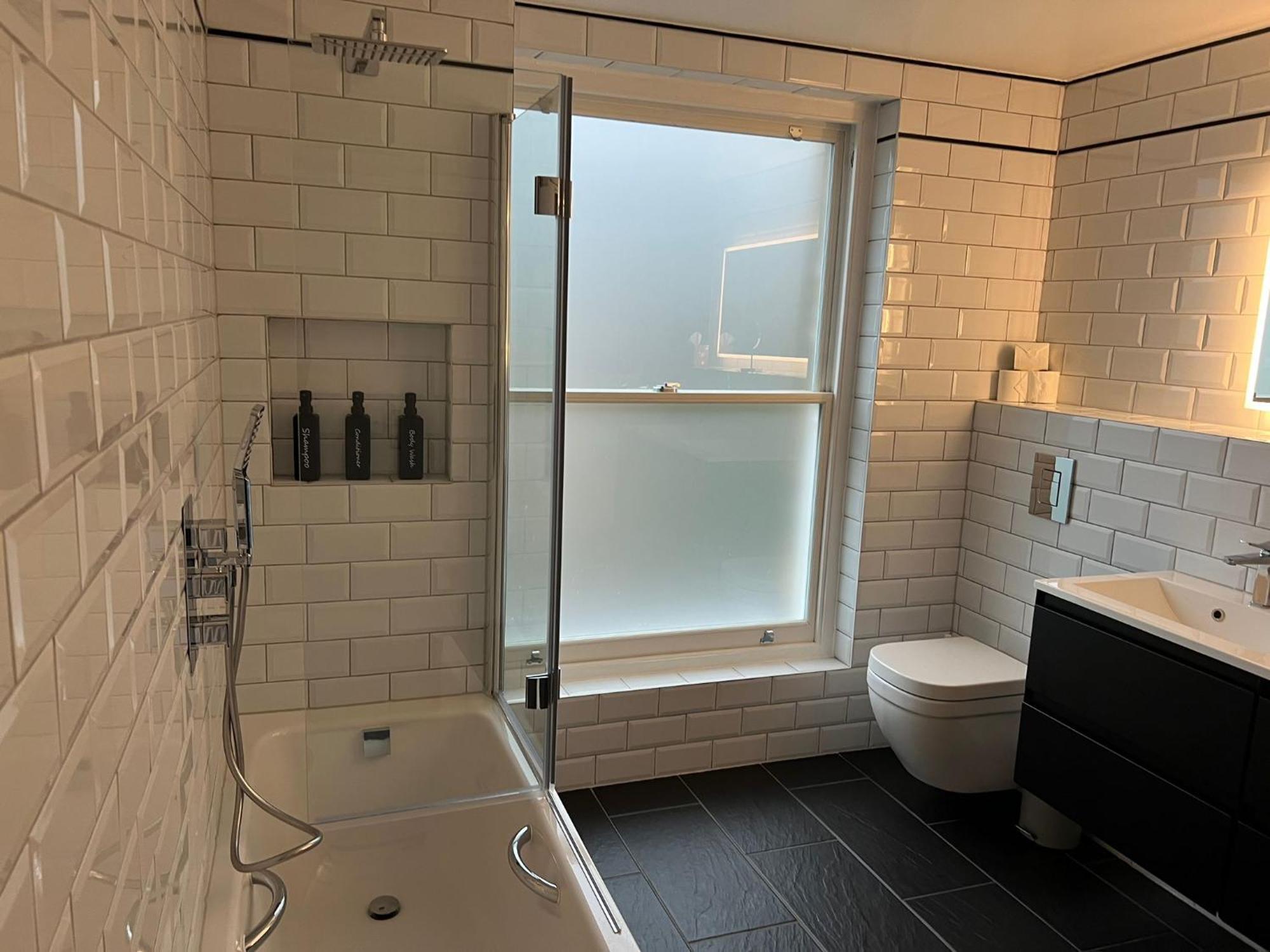 Luxury Apartment In Belsize Park Лондон Екстериор снимка