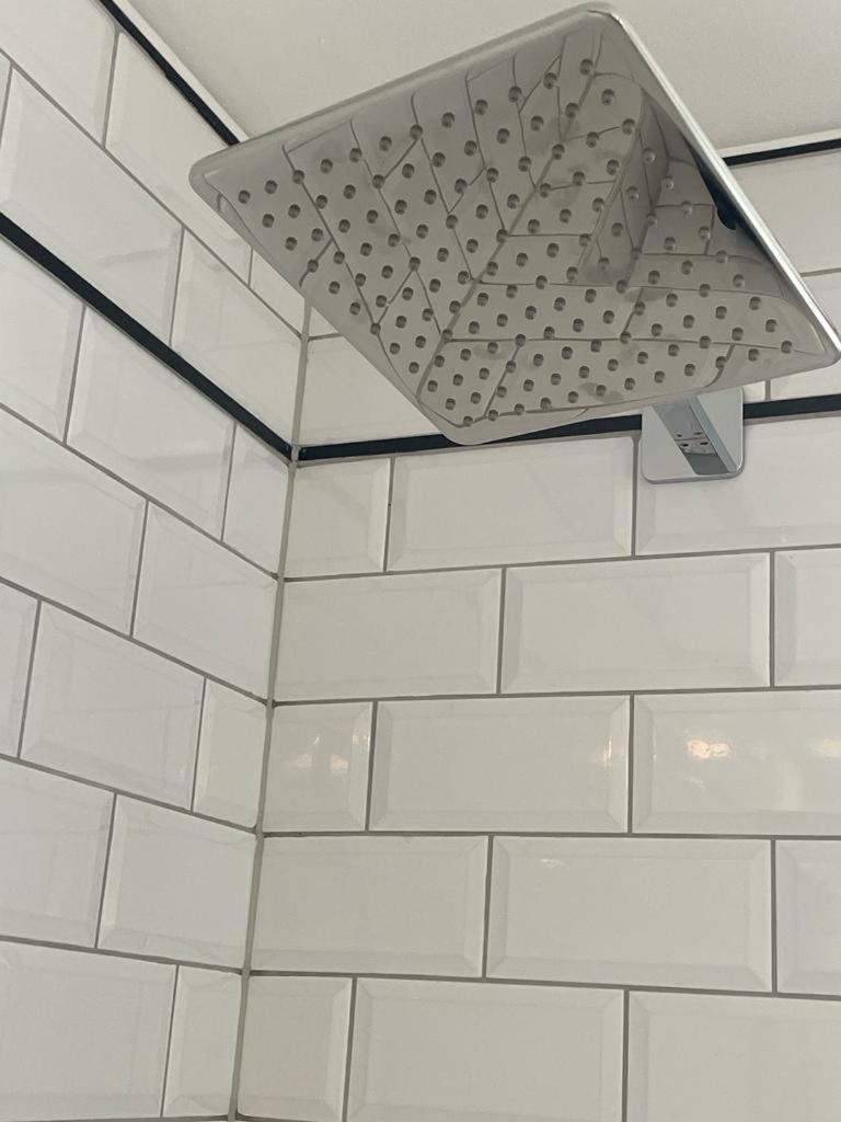 Luxury Apartment In Belsize Park Лондон Екстериор снимка